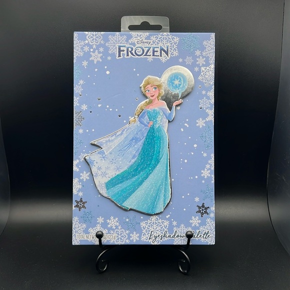Taste Beauty Other - Disney Frozen Eyeshadow Palette